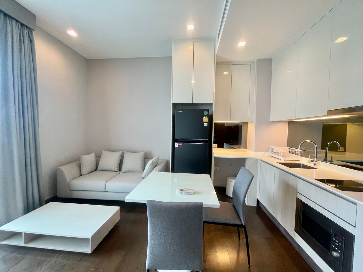 For SaleCondoRama9, Petchburi, RCA : 🔥 Urgent 🔥 The cheapest room, beautiful room with a wide range of fir, below the good view market