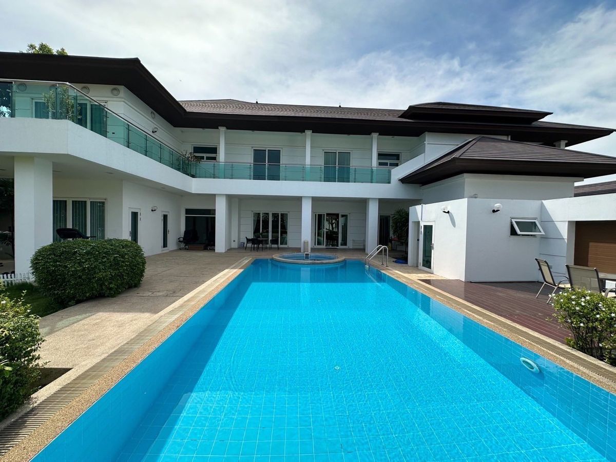 บ้านสมุทรปราการ สำโรง : 🔴750,000฿🔴  𝗪𝗶𝗻𝗱𝗺𝗶𝗹𝗹 𝗣𝗮𝗿𝗸┃วินด์มิลล์ พาร์ค ✅ ใกล้ สนามบินสุวรรณภูมิ ยินดีบริการ🙏สนใจทัก 𝙇𝙄𝙉𝙀 มานะคะ (ตอบไวมาก):​📱 รหัสทรัพย์​ 6808-1602📱: ไอดีไลน์:@bbcondo88