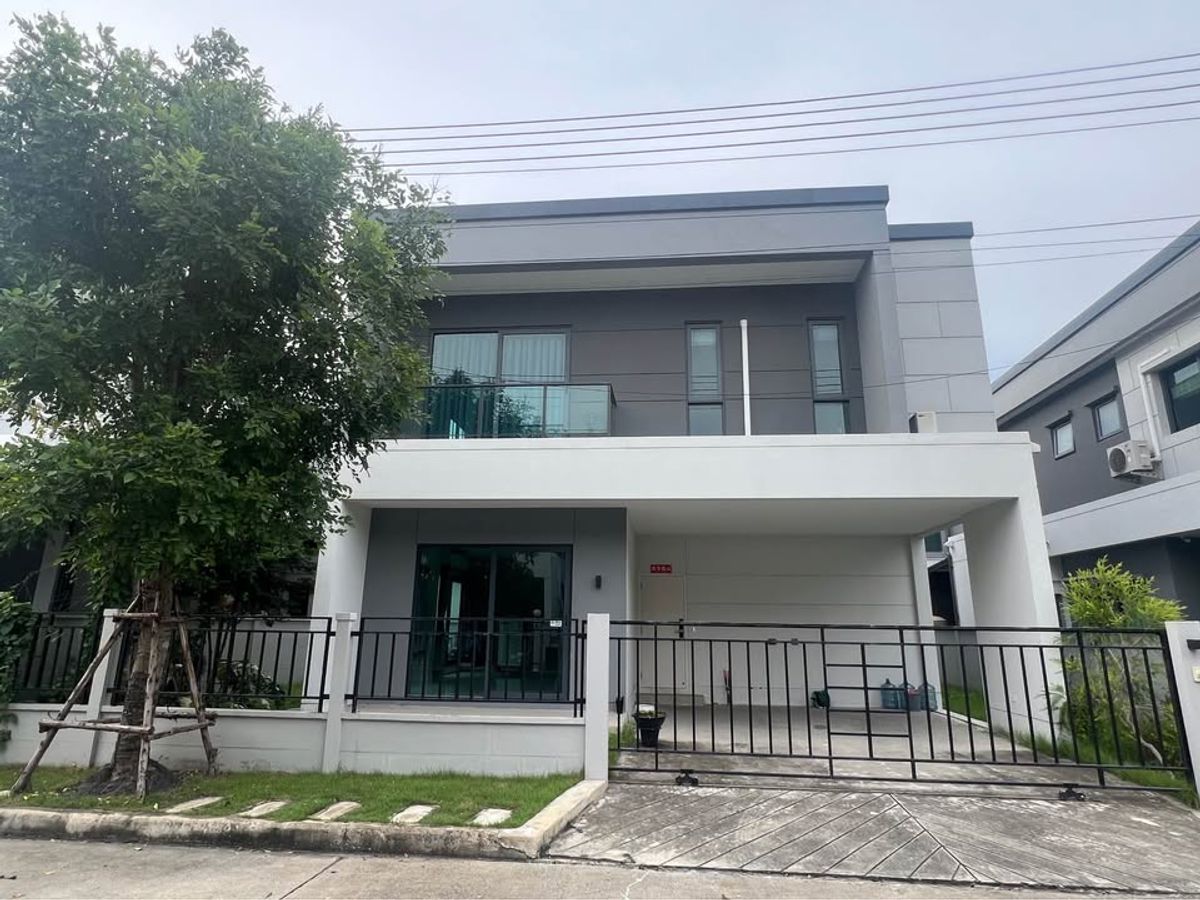 For RentHousePathum Thani,Rangsit, Thammasat : 2 storey detached house, beautifully decorated for rent in Rangsit-Pathum Thani area, near Robinson Lifestyle Srisaman, only 3.2 km.