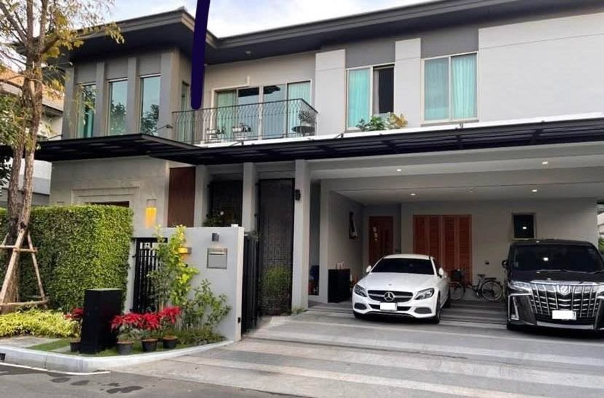 For RentHouseSamut Prakan,Samrong : Rent a detached house The main road project Srinakarin Road