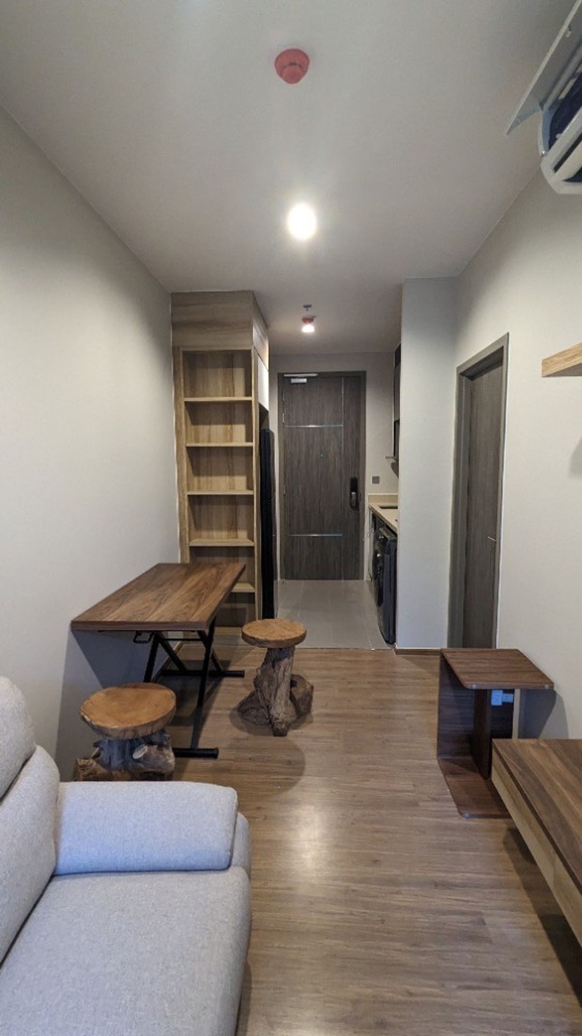 For RentCondoSukhumvit, Asoke, Thonglor : ✅ QPSM102 ✅ Line : @p2nproperty