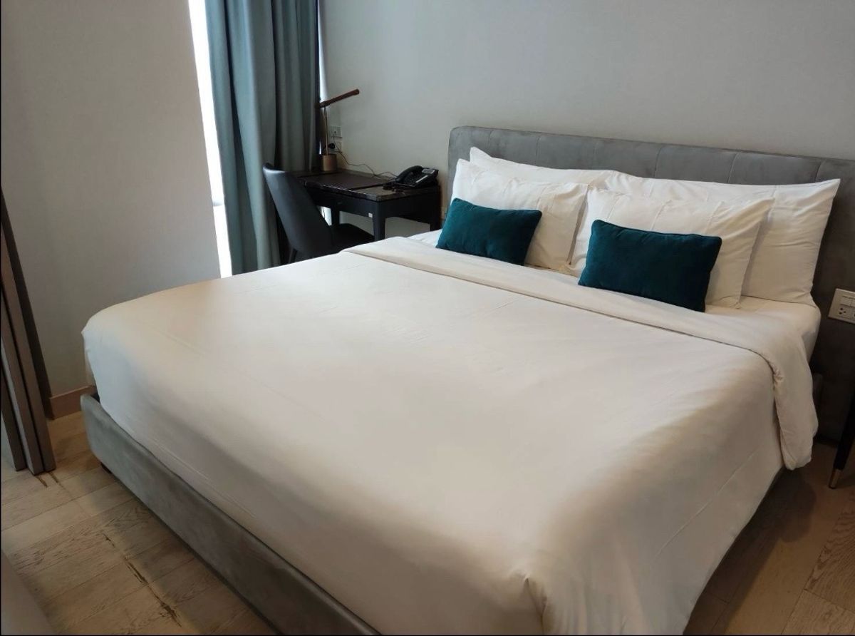 ขายคอนโดคลองเตย กล้วยน้ำไท : Siamese Exclusive Queen Sirikit for sale 1 bedroom size 35 sqm.  Luxury and good location 