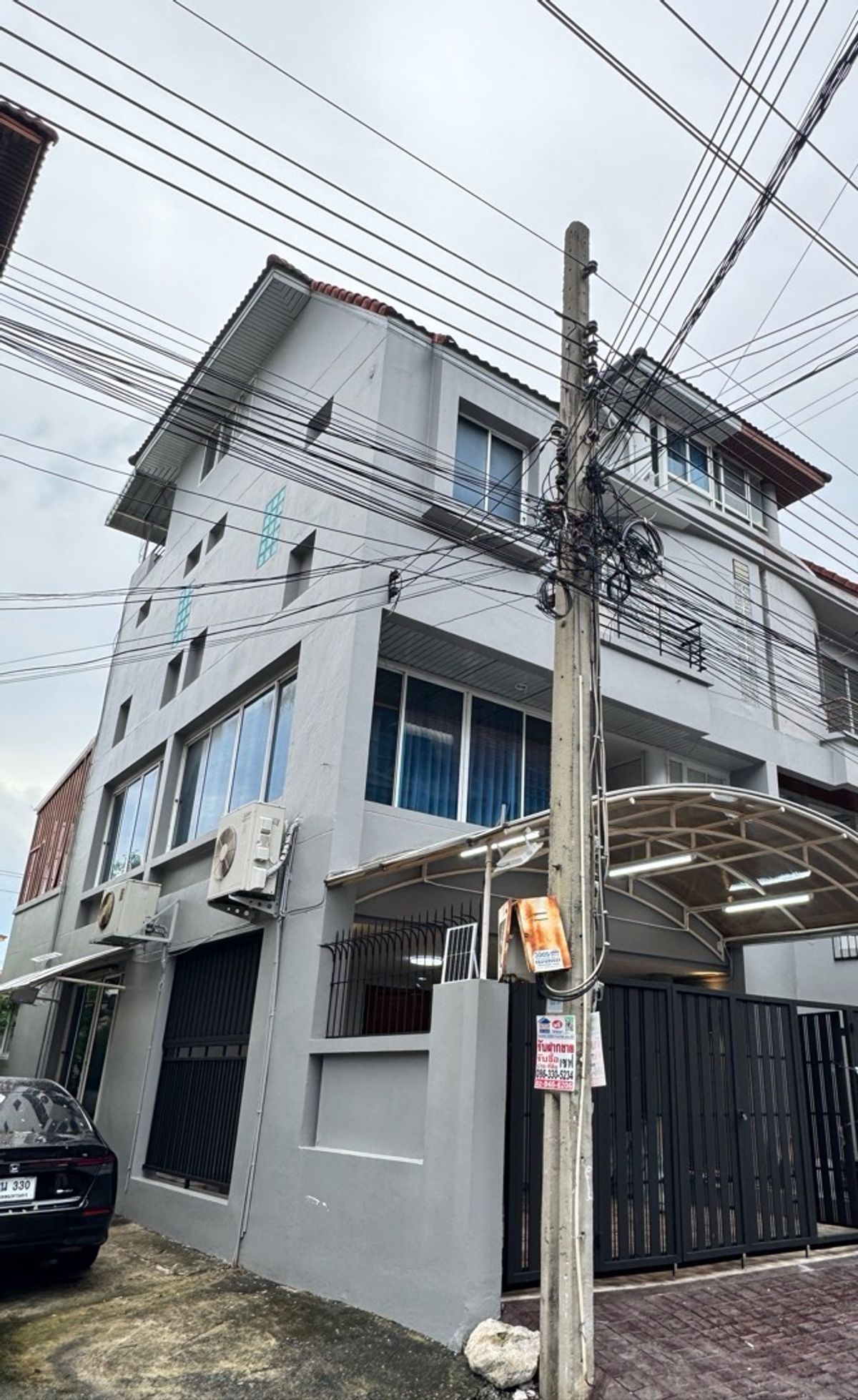ให้เช่าโฮมออฟฟิศรัชดา ห้วยขวาง : 🔆บ้านทาวน์โฮม 4 ชั้น 4ห้อง 5ห้องน้ำลาดพร้าว80-เหม่งจ๋าย รัชดา18  ให้เช่า พร้อมอยู่ จดบริษัทได้✨ มีเฟอร์+เครื่องใช้ไฟฟ้าพร้อมอยู่✨ 