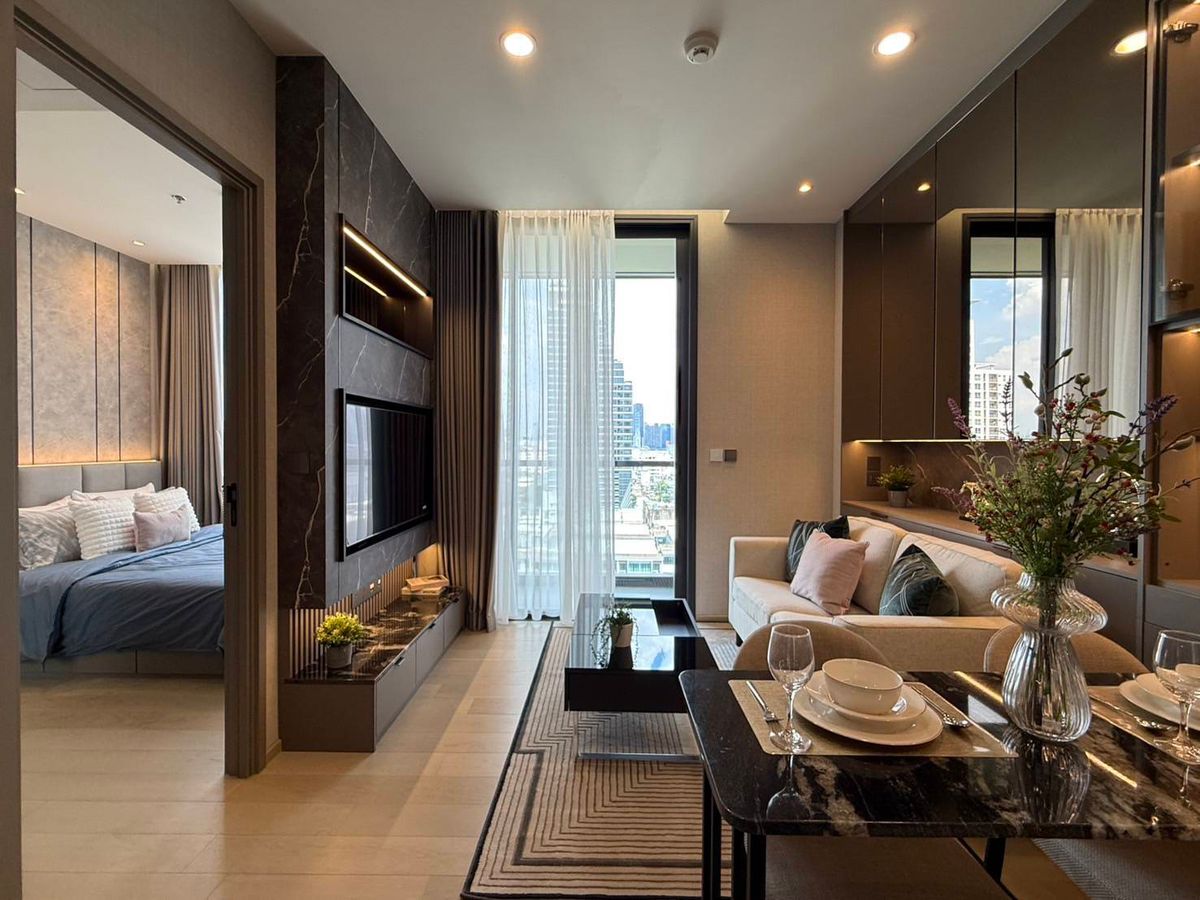 ให้เช่าคอนโดราชเทวี พญาไท : Hot หรูอยู่สบาย The Extro Phayathai Rangnam 1B1B 36sqm. 34,500/เดือน เท่านั้น โทรคุณอูมิ0658209572 By Aumi
