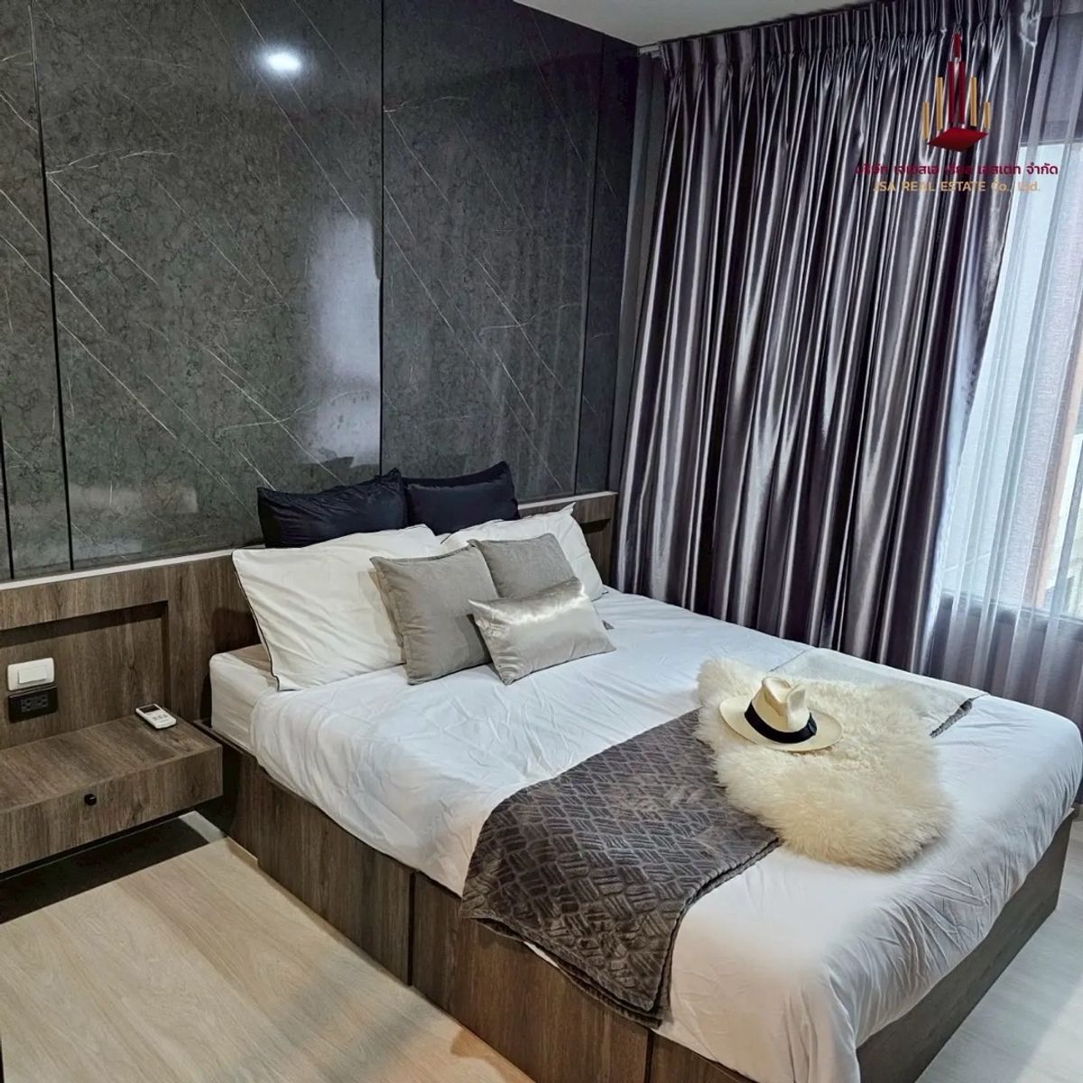 ให้เช่าคอนโดพระราม 9 เพชรบุรีตัดใหม่ RCA : (P0099) For Rent ✨ Life Asoke - Rama 9 🏢 20,000 Bath/month