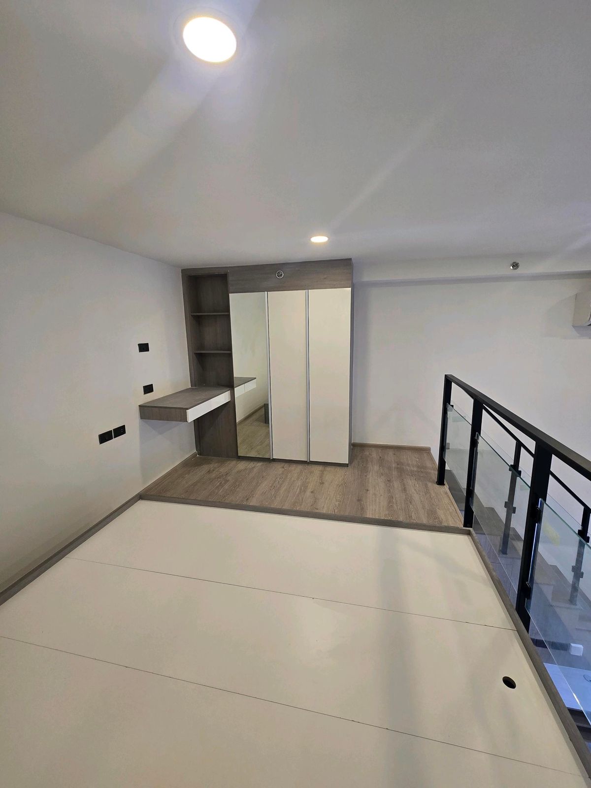 ขายคอนโดปิ่นเกล้า จรัญสนิทวงศ์ : 💥ราคา Hotdeal💥 ห้องเพดานสูง เลี้ยงสัตว์ได้