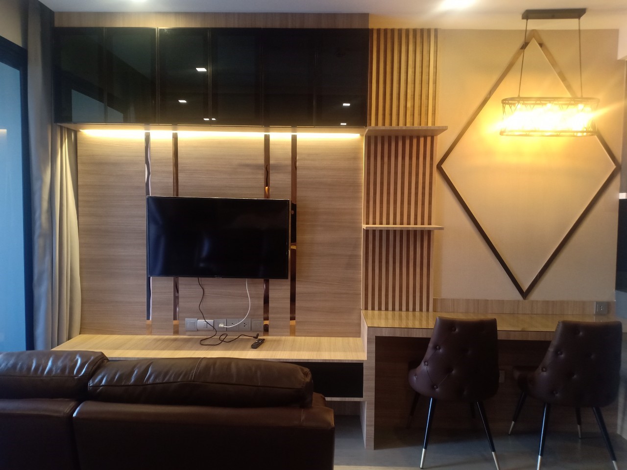 ให้เช่าคอนโดสุขุมวิท อโศก ทองหล่อ : AB05385 - Ashton Asoke :  แอชตัน อโศก - MRT Sukhumvit / BTS Asoke / Terminal21