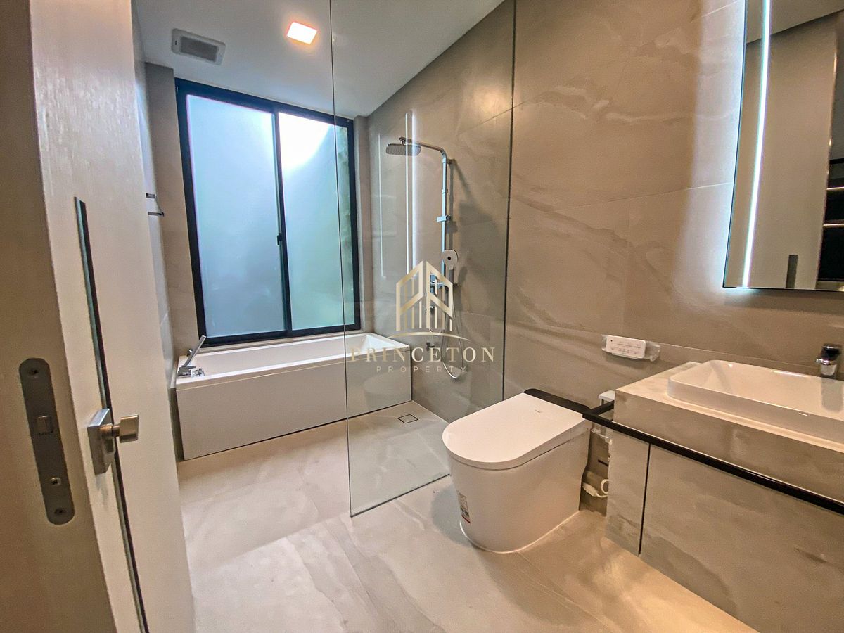 HousePattanakan, Srinakarin : Luxury House For Sale or Rent VIVE Krungthep Kreetha Next To Wellington School 📞092-4252445