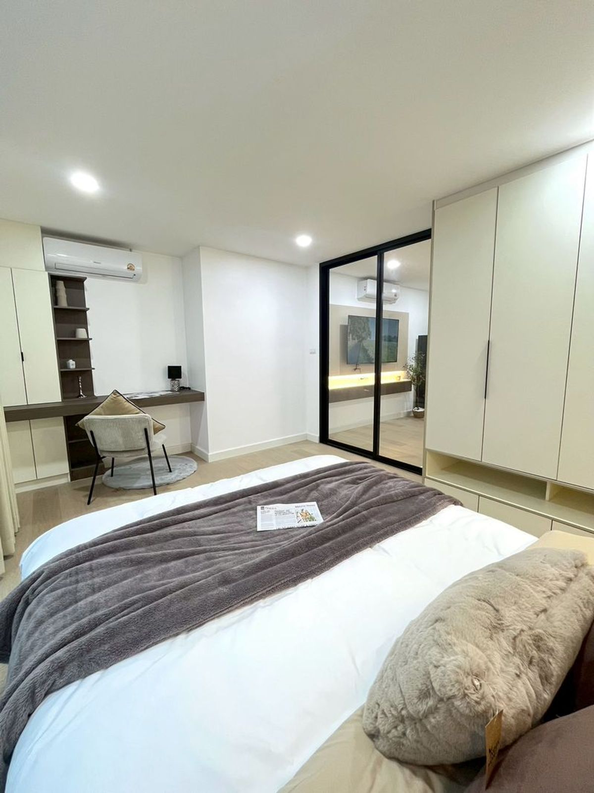 CondoChiang Mai : For Sale & Rent Condo near Nimman – Maya – Chiang Mai University. Only 5 minutes to Maya Mall, Road & Mountain View | Well-separated layout.