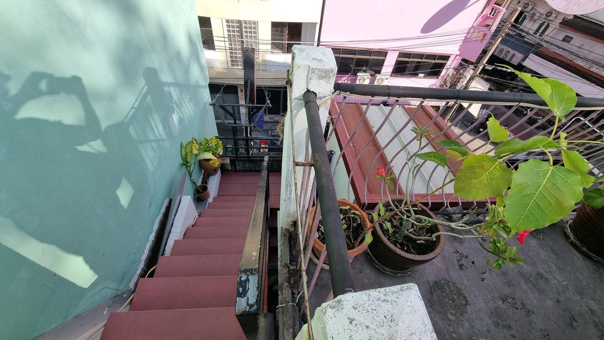 ขายอาคารพาณิชย์เยาวราช บางลำพู : ขายอาคารพาณิชย์ เยาวราช ถนนพดุงด้าว ใกล้ก๋วยจั๊บนายเอ็ก