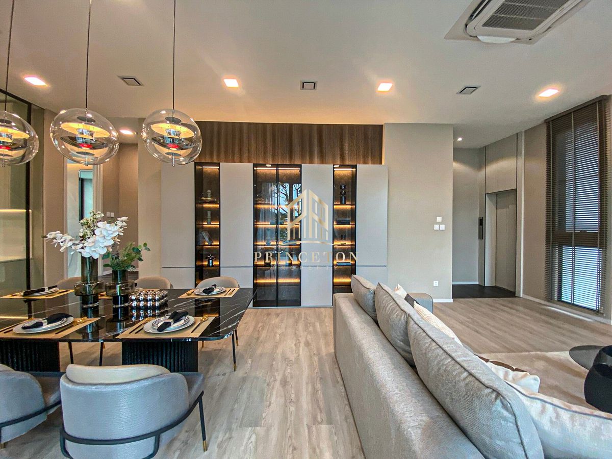 HousePattanakan, Srinakarin : Luxury House For Sale or Rent VIVE Krungthep Kreetha Next To Wellington School 📞092-4252445