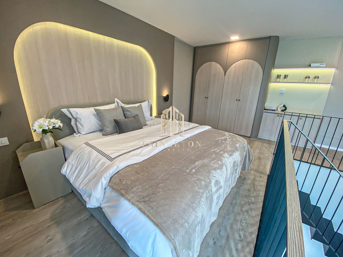 HousePattanakan, Srinakarin : Luxury House For Sale or Rent VIVE Krungthep Kreetha Next To Wellington School 📞092-4252445