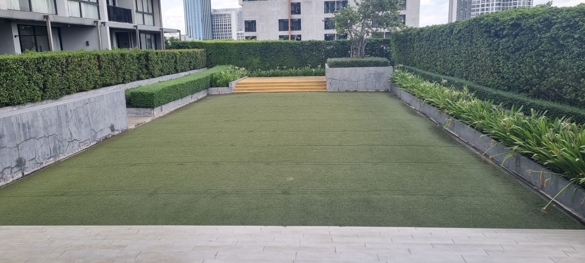 For SaleCondoLadprao, Central Ladprao : The Issara Ladprao, corner room, beautiful city view, good location, near MRT Lat Phrao