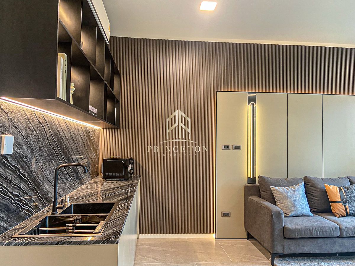 HousePattanakan, Srinakarin : Luxury House For Sale or Rent VIVE Krungthep Kreetha Next To Wellington School 📞092-4252445