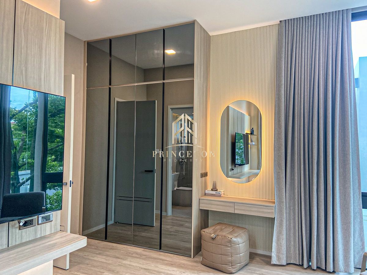 HousePattanakan, Srinakarin : Luxury House For Sale or Rent VIVE Krungthep Kreetha Next To Wellington School 📞092-4252445