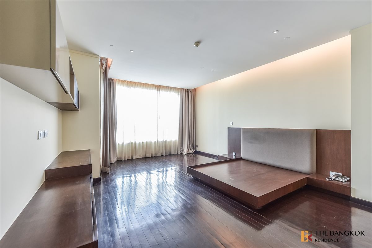 ขายคอนโดสาทร นราธิวาส : 💎ยูนิตสุด Luxury 💎 บนทำเลที่ดีที่สุด ดิ อินฟินิตี้ ใกล้ BTS ช่องนนทรี