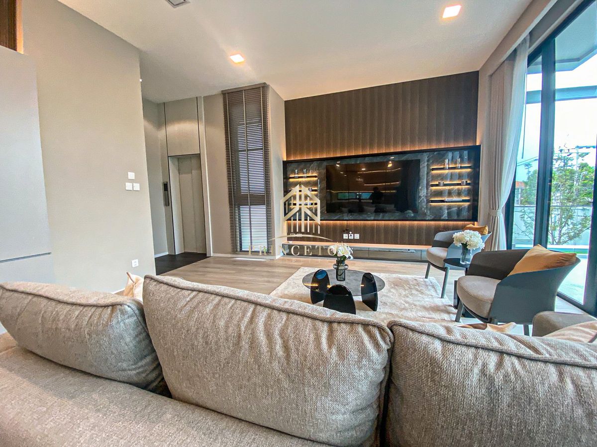 HousePattanakan, Srinakarin : Luxury House For Sale or Rent VIVE Krungthep Kreetha Next To Wellington School 📞092-4252445