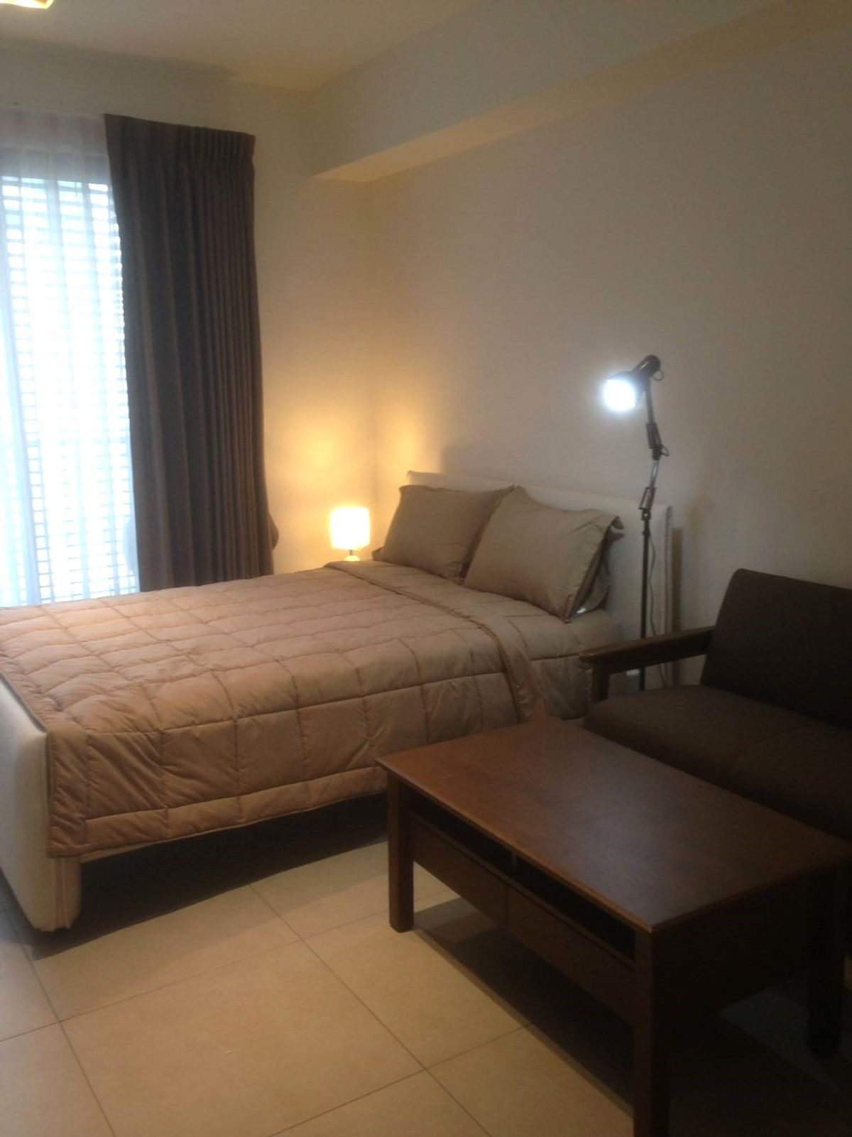 ให้เช่าคอนโดสุขุมวิท อโศก ทองหล่อ : !! ห้องสวย ให้เช่าคอนโด The Lofts Ekkamai ใกล้ MRT เอกมัย