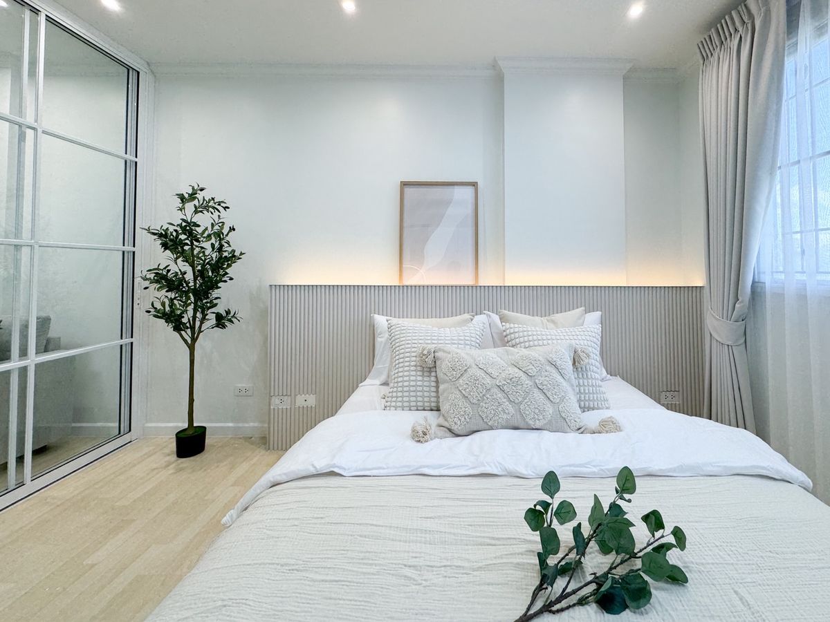 ขายคอนโดปิ่นเกล้า จรัญสนิทวงศ์ : ขาย D Condo จรัญ-บางขุนนท์ ห้องสวย พร้อมเฟอร์นิเจอร์ใหม่หมด