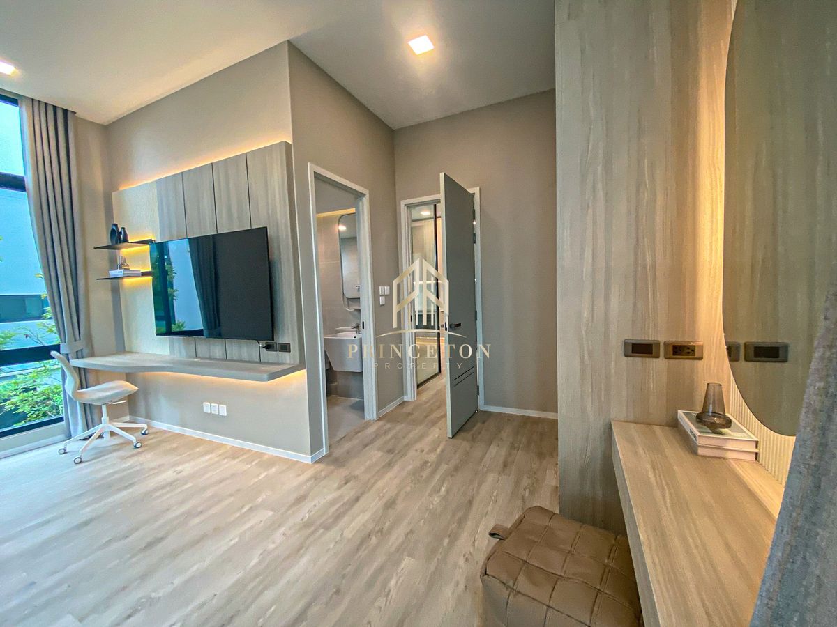 HousePattanakan, Srinakarin : Luxury House For Sale or Rent VIVE Krungthep Kreetha Next To Wellington School 📞092-4252445