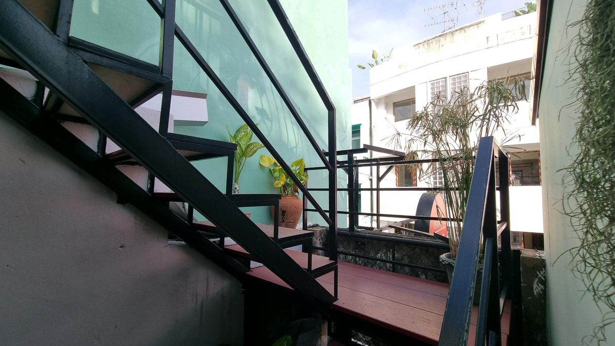 ขายอาคารพาณิชย์เยาวราช บางลำพู : ขายอาคารพาณิชย์ เยาวราช ถนนพดุงด้าว ใกล้ก๋วยจั๊บนายเอ็ก