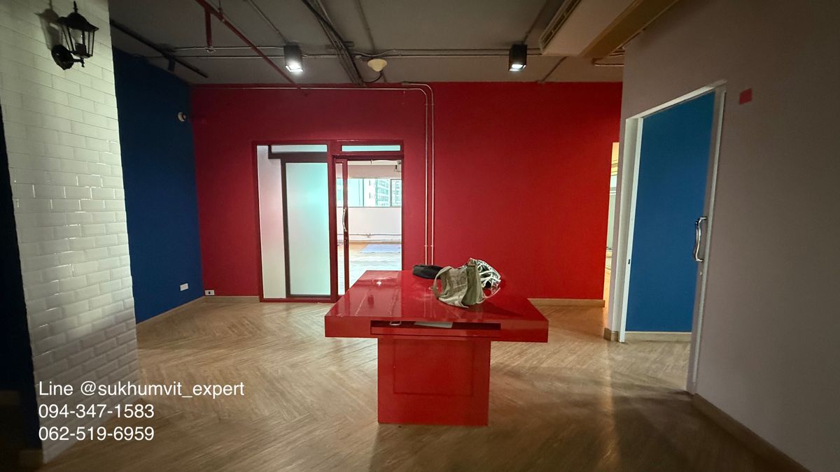 For RentOfficeSukhumvit, Asoke, Thonglor : BTS Asoke Office for Rent