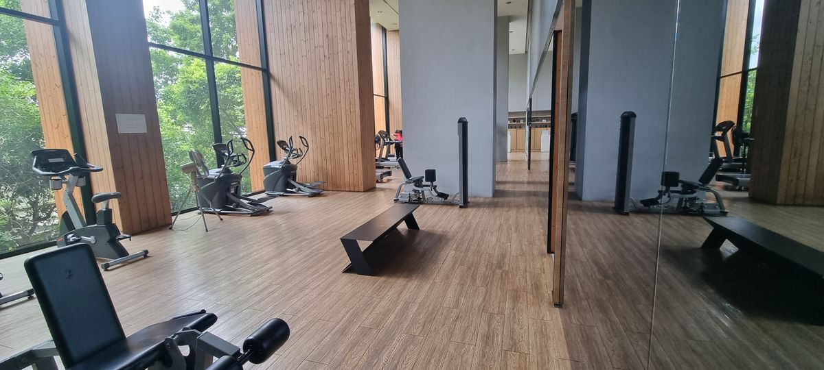 For SaleCondoLadprao, Central Ladprao : The Issara Ladprao, corner room, beautiful city view, good location, near MRT Lat Phrao