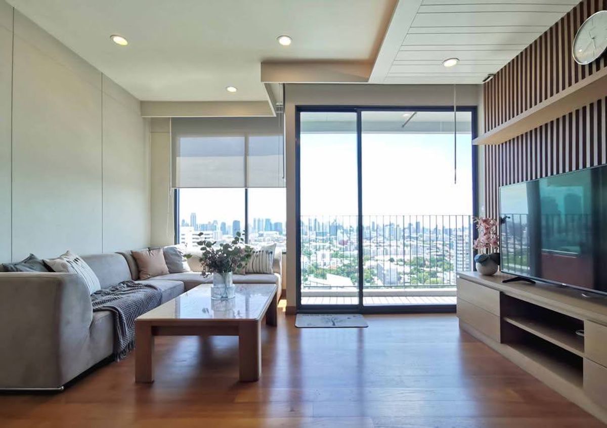ให้เช่าคอนโดพระราม 3 สาธุประดิษฐ์ : for rent The Parco Condominium, Nanglinchi Road. // 4b4b // 156 sq.m