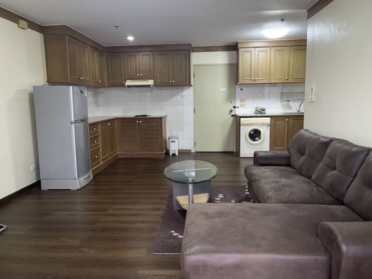 For RentCondoSilom, Saladaeng, Bangrak : Rent Silom Suite Condo (Sathorn 12)