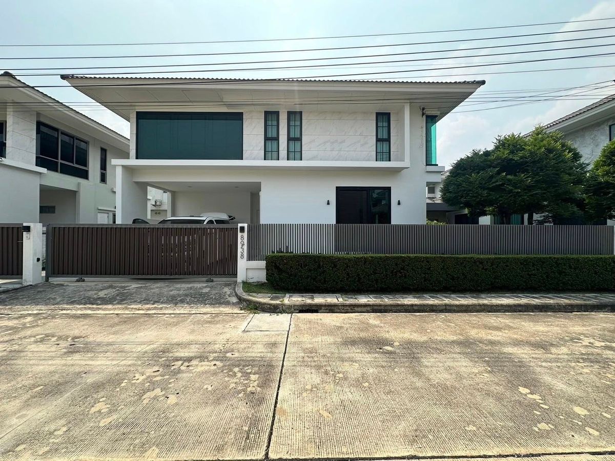ให้เช่าบ้านพัฒนาการ ศรีนครินทร์ : ให้เช่าบ้านเดี่ยว 2 ชั้น โซนกรุงเทพกรีฑา หมู่บ้านPerfect Place กรุงเทพกรีฑาตัดใหม่ (รหัสทรัพย์TH8-01025)