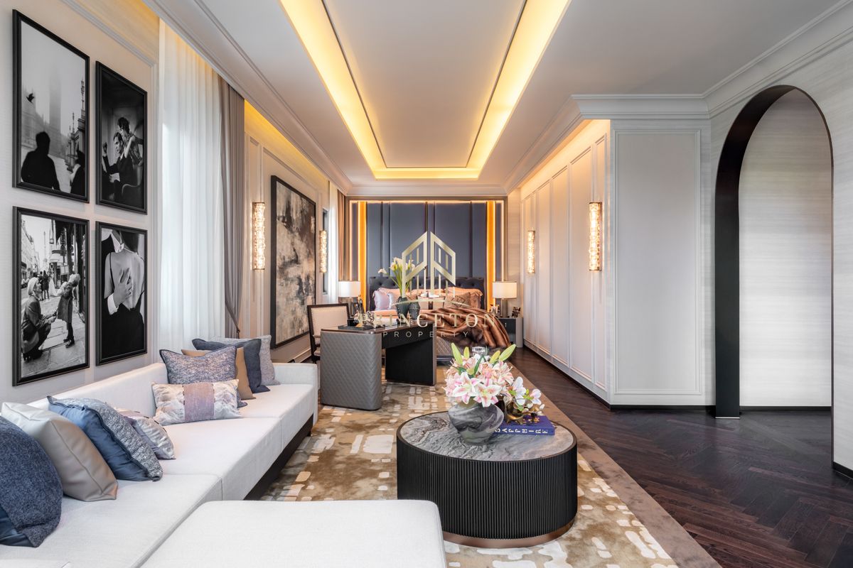 For SaleHouseBangna, Bearing, Lasalle : Exclusive 3-Storey Luxury House, CINQ ROYAL The Eighteen, Bangna KM.7 📞092-4252445