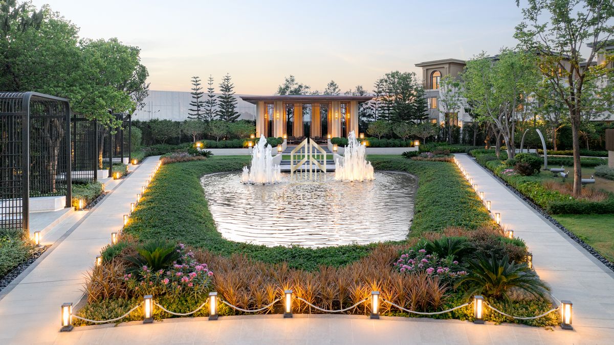 For SaleHouseBangna, Bearing, Lasalle : Exclusive 3-Storey Luxury House, CINQ ROYAL The Eighteen, Bangna KM.7 📞092-4252445