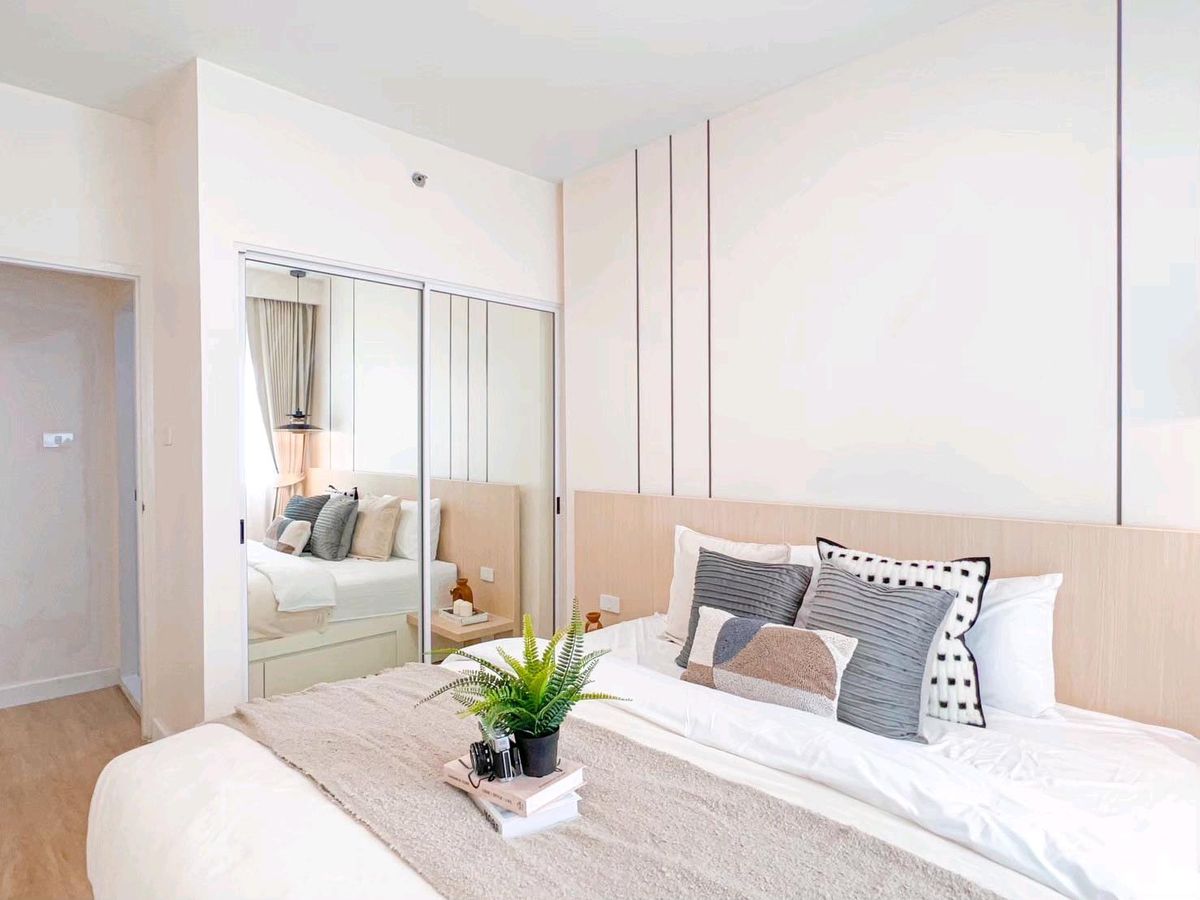 For SaleCondoRama9, Petchburi, RCA : Condo near the electric train can walk 2 large, 1, in the heart of Rama 9, near MRT, only 750 meters.