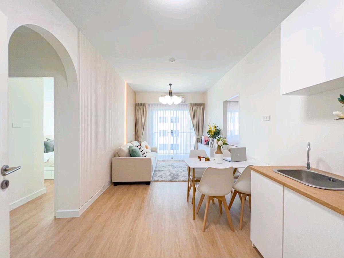 For SaleCondoRama9, Petchburi, RCA : Condo near the electric train can walk 2 large, 1, in the heart of Rama 9, near MRT, only 750 meters.