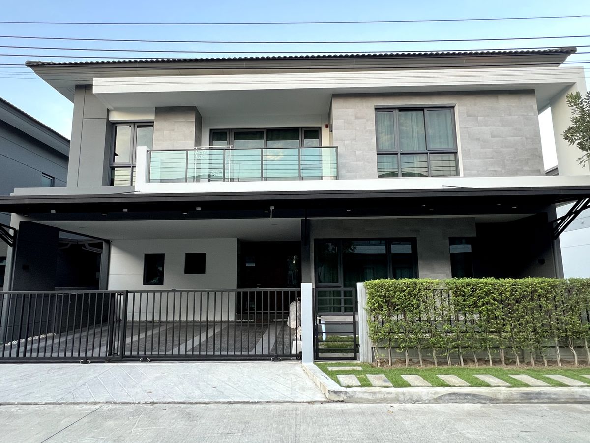 ขายบ้านบางนา แบริ่ง ลาซาล : >>เจ้าของขายเอง<< The City Bangna (โครงการใหม่) บ้านเดี่ยว ตกแต่งพร้อมอยู่ full furnished ห้องรับแขก Double volume ติดเมกกะบางนา