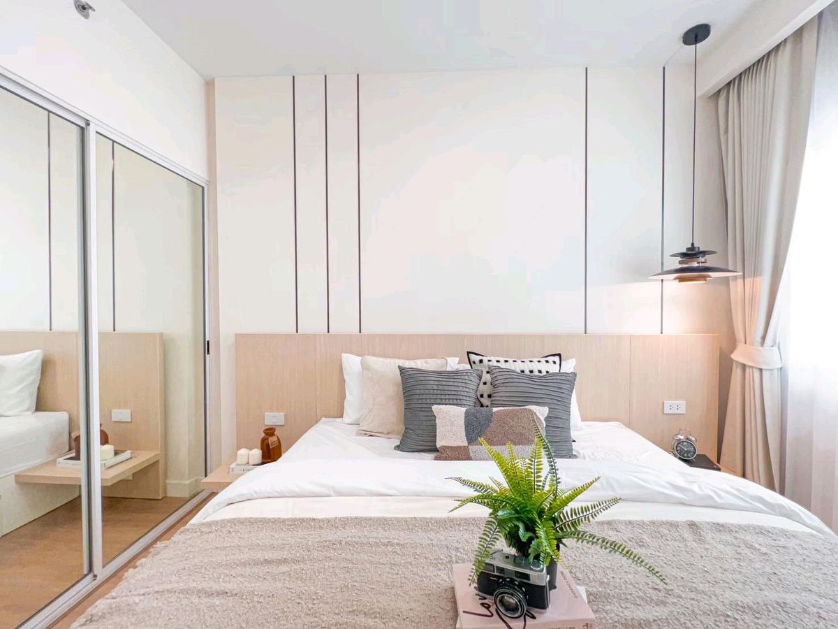 For SaleCondoRama9, Petchburi, RCA : Condo near the electric train can walk 2 large, 1, in the heart of Rama 9, near MRT, only 750 meters.