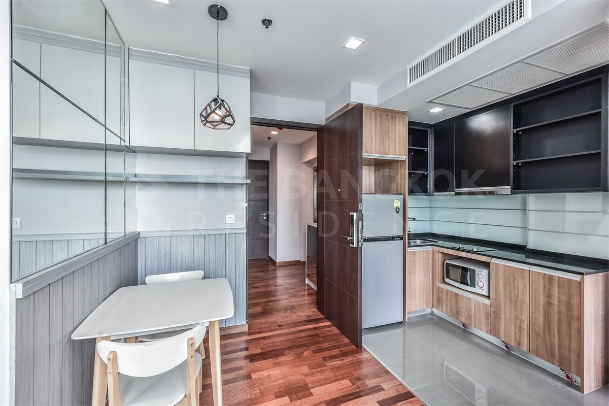 ให้เช่าคอนโดราชเทวี พญาไท : For Rent📍คอนโดใจกลางราชเทวี
Wish Signature Midtown Siam (1bed)
By PunPun 063-642-5995 (Tel/Line)