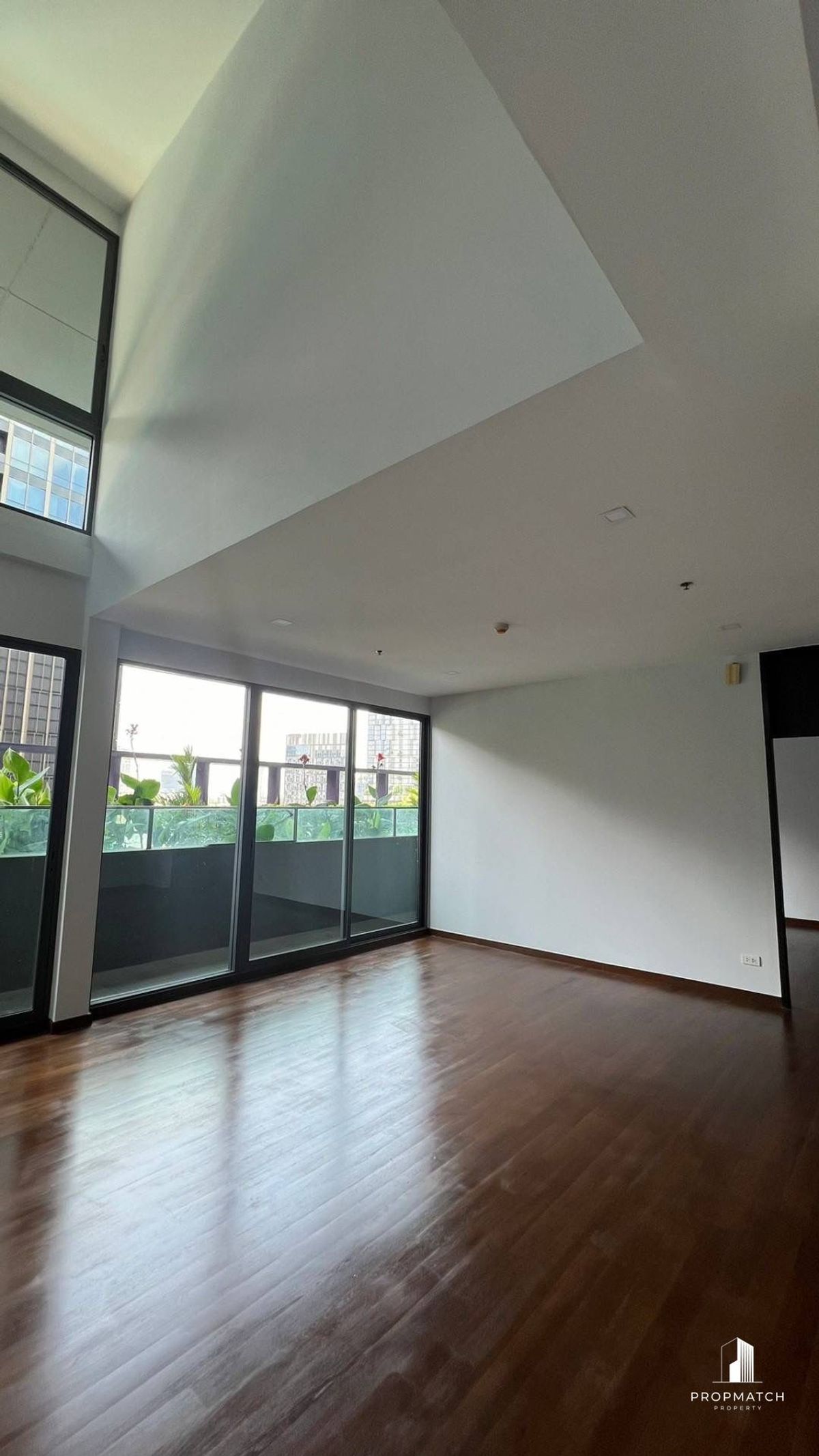 For SaleCondoSukhumvit, Asoke, Thonglor : ✨flash deal ✨NOBLE REMIX Thonglor (3BED3BATH130SQM) Ready! Only 17,500,000 baht Tel.0981315848 @propmatch