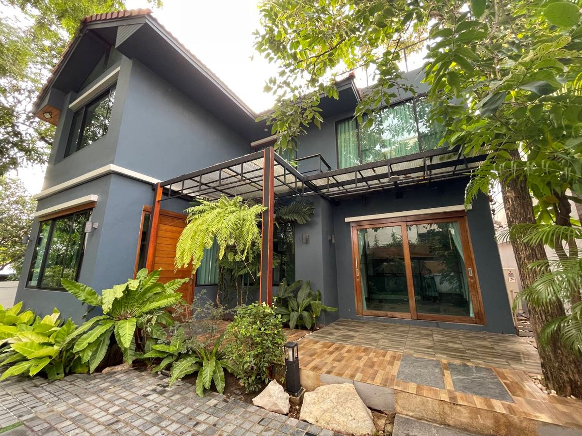 ขายบ้านสะพานควาย จตุจักร : บ้านเดี่ยว 2 ชั้น ถนน เทศบาลนิมิตรเหนือ แขวงลาดยาว เขตจตุจักร (ตกแต่งพร้อมอยู่) ใกล้บองมาร์เช่ มาร์เก็ตพาร์ค