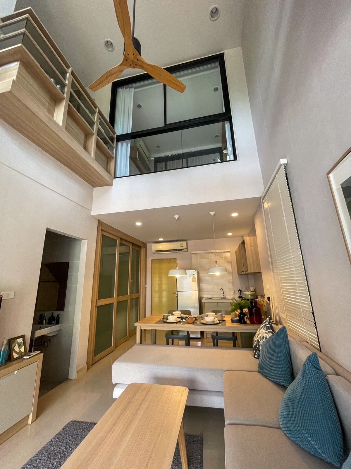 ให้เช่าทาวน์โฮมราษฎร์บูรณะ สุขสวัสดิ์ : ให้เช่า ASHI อะชิ ประชาอุทิศ 54 🏡 ทาวน์โฮม สไตล์ญี่ปุ่น 3.5 ชั้น  4 นอน 3 น้ำ