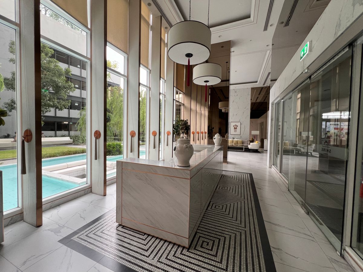 ขายคอนโดบางซื่อ วงศ์สว่าง เตาปูน : ขาย แชปเตอร์วัน ชายน์ บางโพ ห้องสวย วิวดี เดินทางสะดวก มีพื้นที่เยอะ อยู่สบาย สิ่งอำนวยความสะดวกครบเดินทางสะดวก มี 7-11 อยู่ใกล้ MRT บางโพ / รพ. บางโพเพียง 600 เมตร