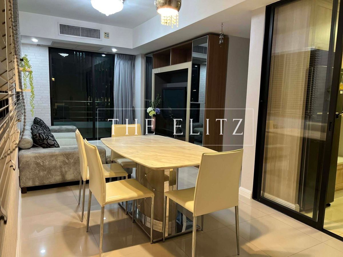 For RentCondoSukhumvit, Asoke, Thonglor : ✨ Superior level, Asoke, Supalai Premier Place, special room, business location at a price that is more than expected ✔