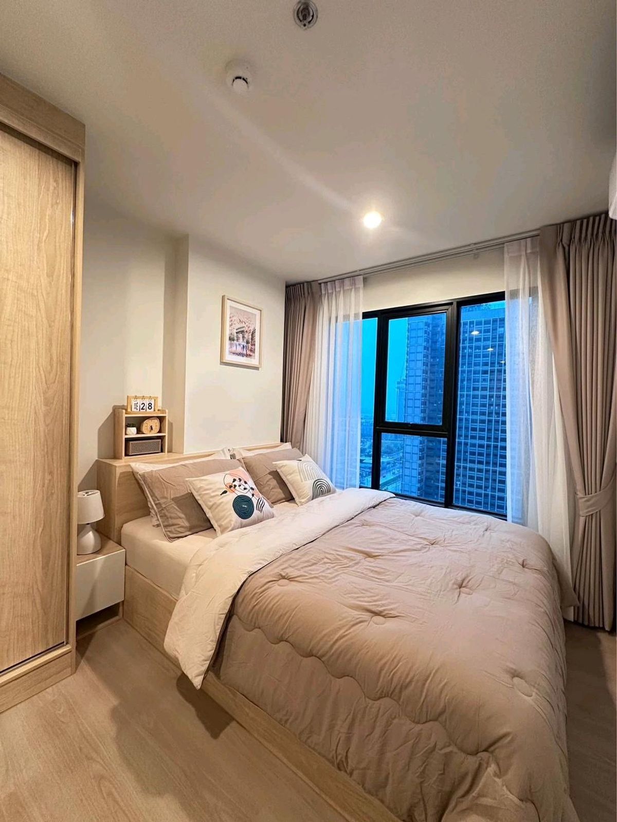 ให้เช่าคอนโดปทุมธานี รังสิต ธรรมศาสตร์ : 📌 ปล่อยเช่าคอนโด Terra Residence 1
(คอนโดใหม่ติดรั้ว ม. ธรรมศาสตร์ รังสิต)
