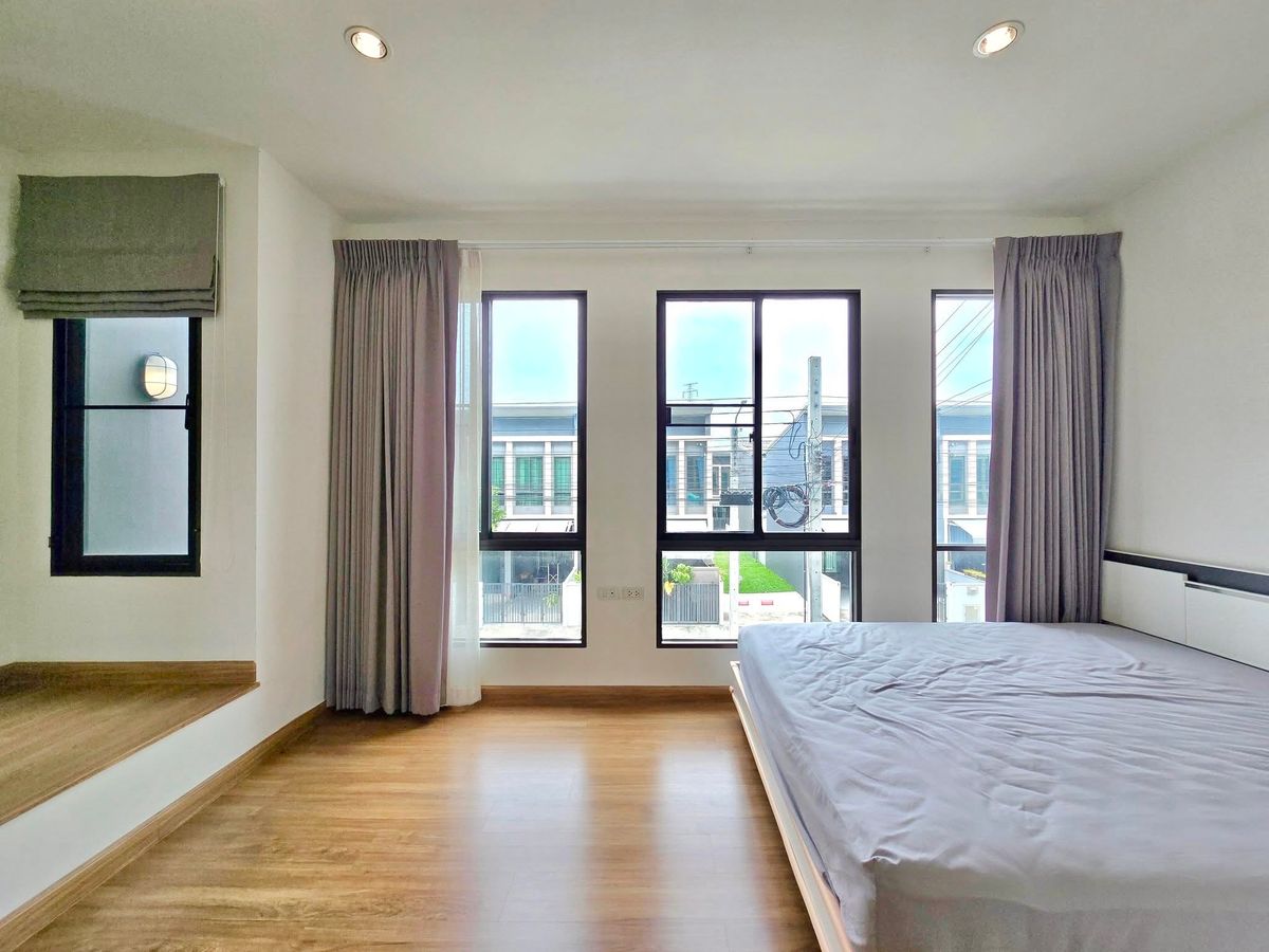 ให้เช่าทาวน์โฮมสมุทรปราการ สำโรง : ทาวน์เฮ้าส์ให้เช่า 🔥 Pleno Sukhumvit-Bangna 🔥 3 ห้องนอน 2 ห้องน้ำ เฟอร์นิเจอร์ และ เครื่องใช้ไฟฟ้าครบ 