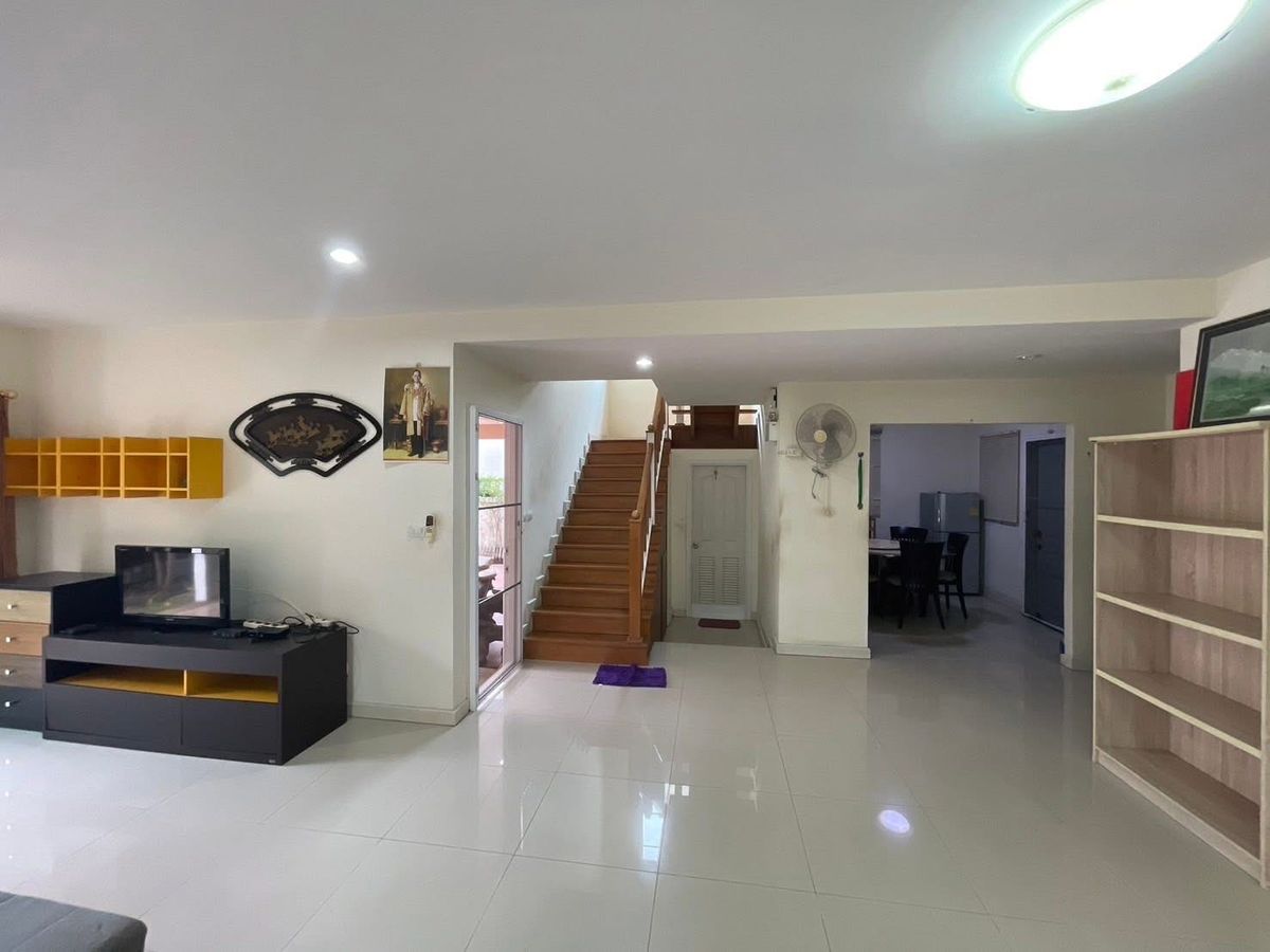 ให้เช่าบ้านนวมินทร์ รามอินทรา : ให้เช่าบ้านเดี่ยว ภัสสร 19 วัชรพล-วงแหวน ติดทางด่วน ใกล้แฟชั่นไอส์แลนด์