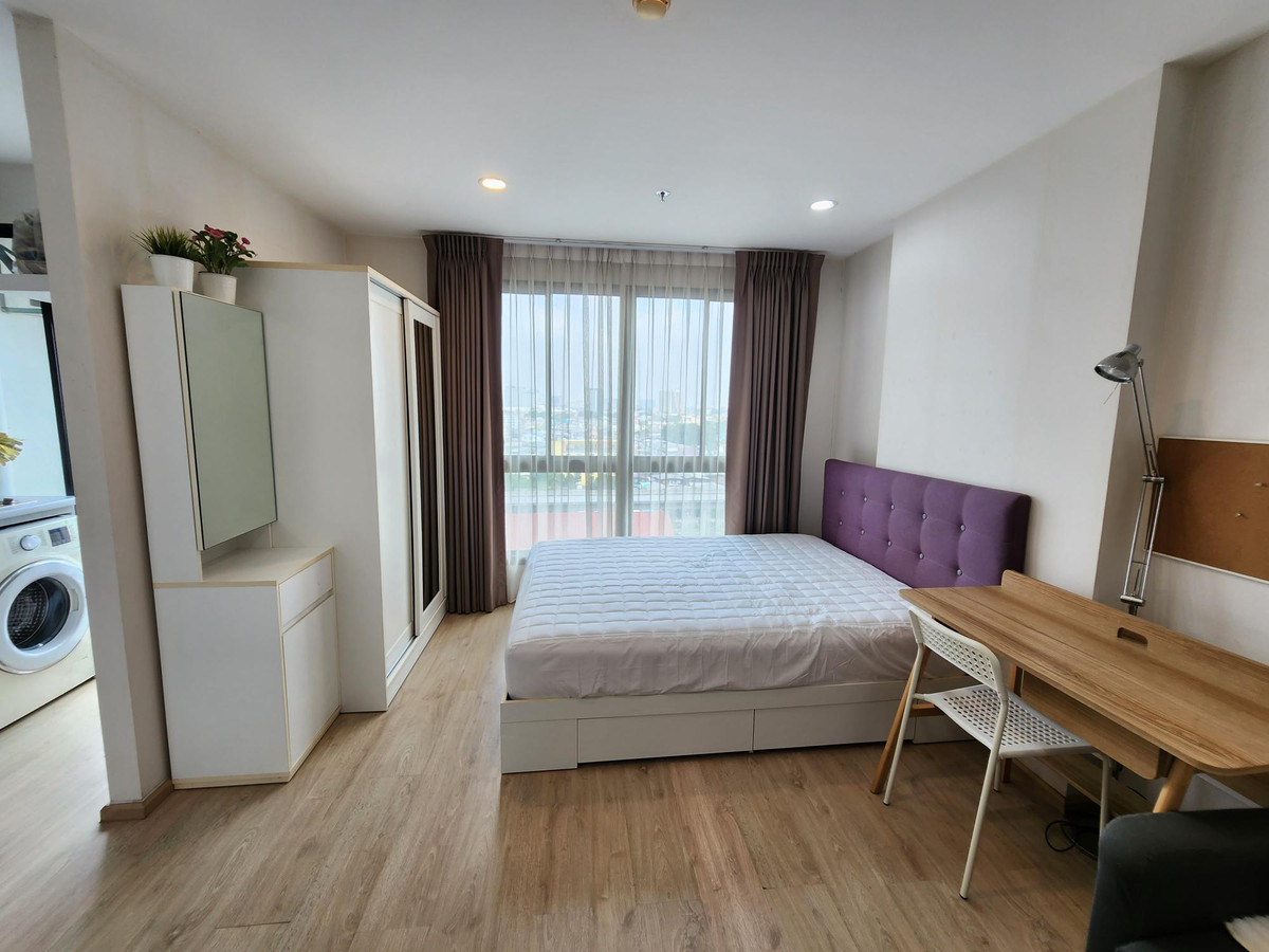 For RentCondoThaphra, Talat Phlu, Wutthakat : New room for rent, Ideo Sathorn Tha Phra (Ideo Sathorn Tha Phra), next to BTS Pho Nimit 300 meters, with furniture + washing machine + 31 sq m., only 12,000 baht.