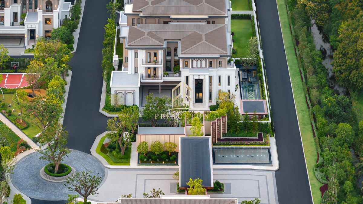 For SaleHouseBangna, Bearing, Lasalle : Exclusive 3-Storey Luxury House, CINQ ROYAL The Eighteen, Bangna KM.7 📞092-4252445