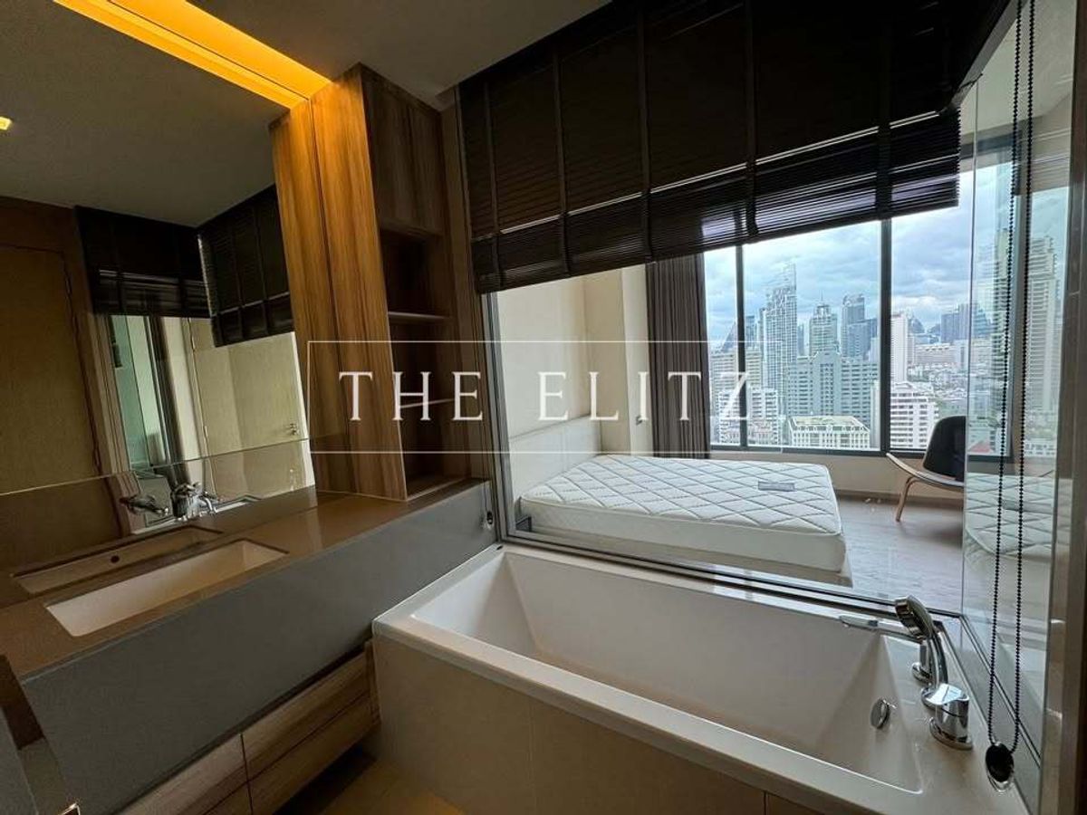 For RentCondoSukhumvit, Asoke, Thonglor : ✨ Experience the luxury life in The Esse Asoke, the room is ready. Business center, pleasing price 💯