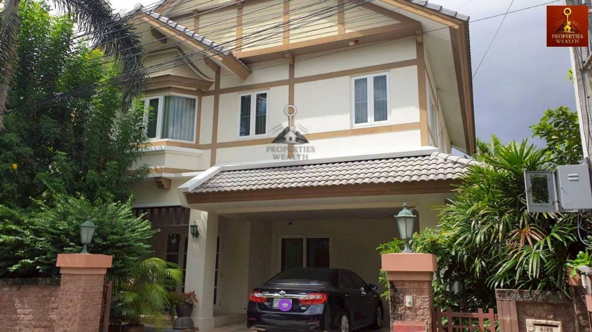 For SaleHouseNawamin, Ramindra : Call : 098-885-4878 Single house for sale with guest house, 80.6 square wah, on Watcharaphon Road, Sai Mai District, fully furnished