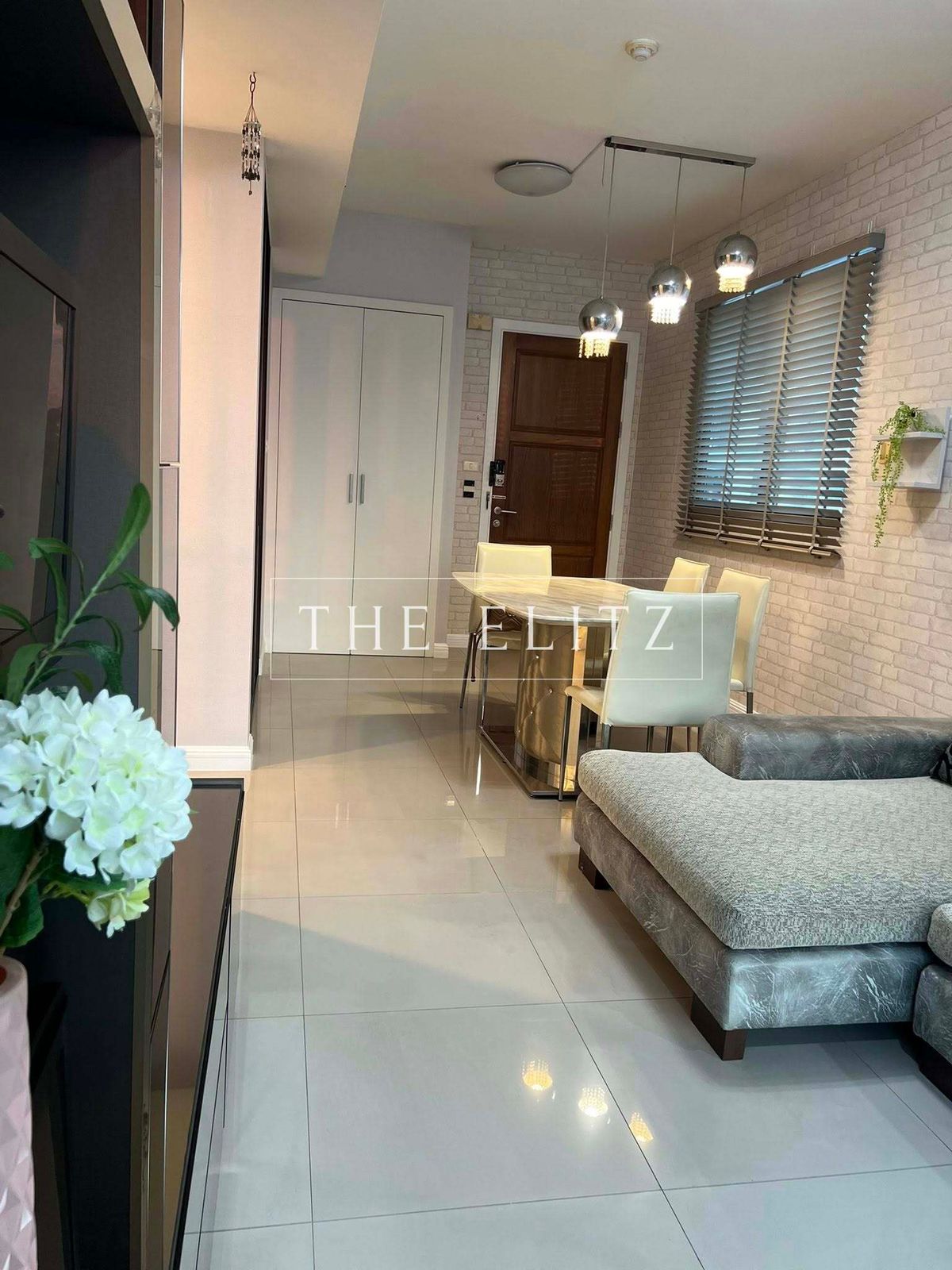 For RentCondoSukhumvit, Asoke, Thonglor : ✨ Superior level, Asoke, Supalai Premier Place, special room, business location at a price that is more than expected ✔